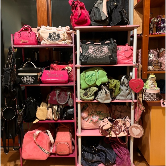 Meet your Posher, Eleanor - Picture 1 of 1